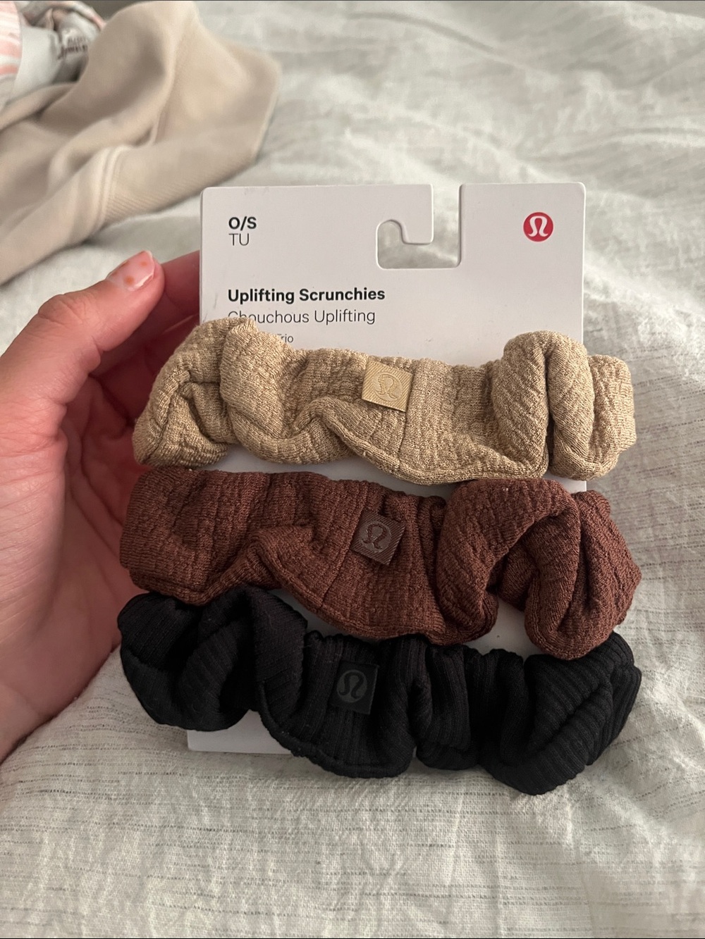 Accent: Uplifting Scrunchies